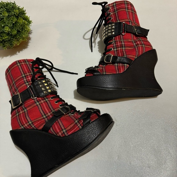 Demonic Red Plaid Tartan Wedge Peep Toe Lace Up Shoes Grunge Punk Gothic Size 7 - Picture 2 of 12